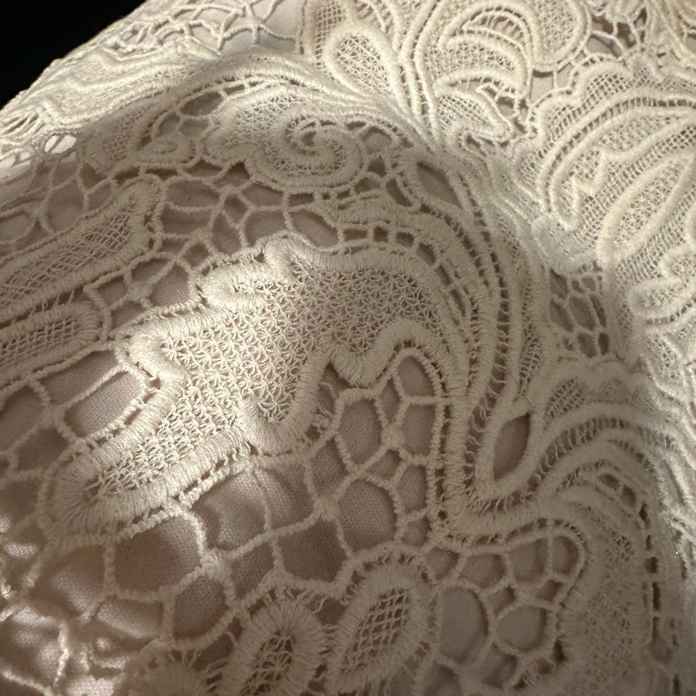 Dress - Picture 4 of 4